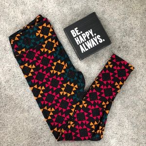 Patterned LuLaRoe Leggings